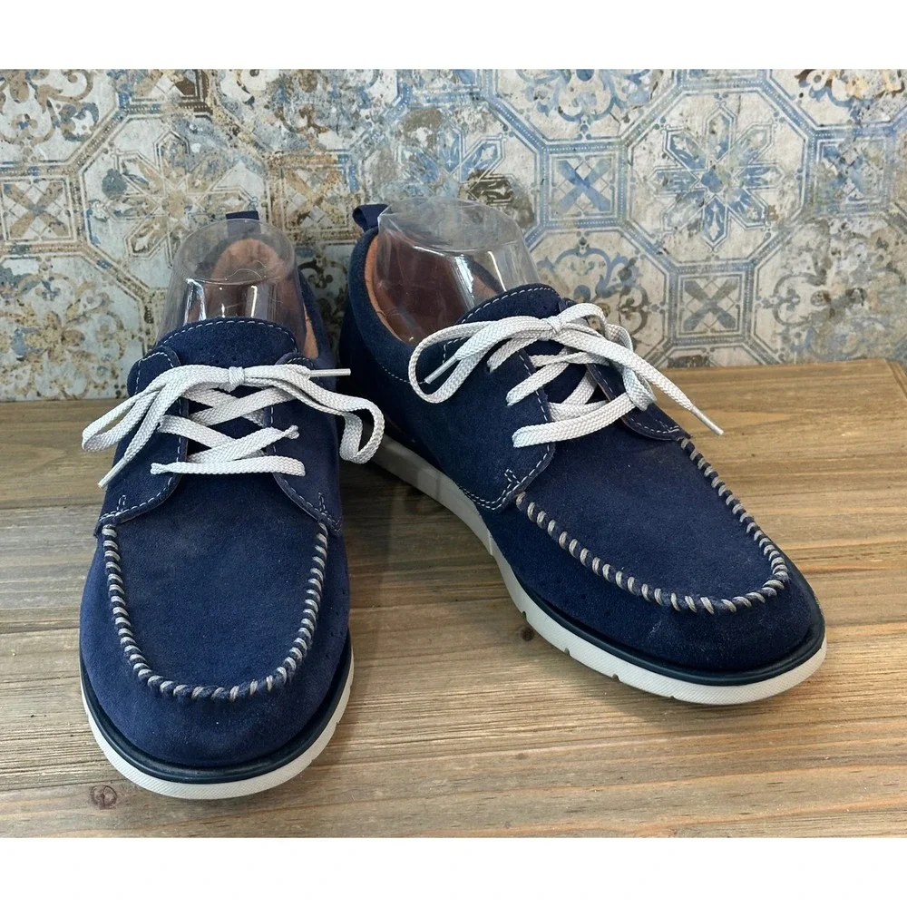 Clarks Artisan Boat Shoes Suede Moc Toe Mens 9 Navy Blue Excellent